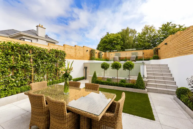 Garden Furniture UK: 7 Tips on Placement, Materials and Best Plants